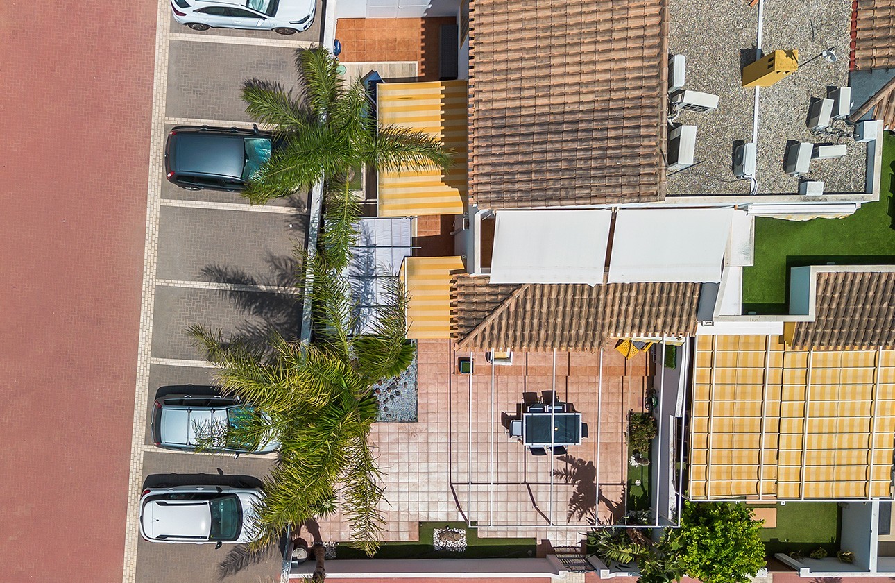 Resale - Villa / Semi-detached - Torre de La Horadada - Pueblo Latino