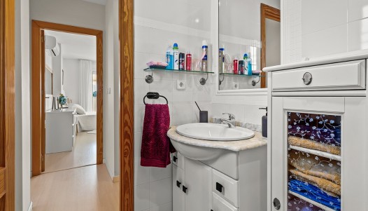 Resale - Villa / Semi-detached - Torre de La Horadada - Pueblo Latino