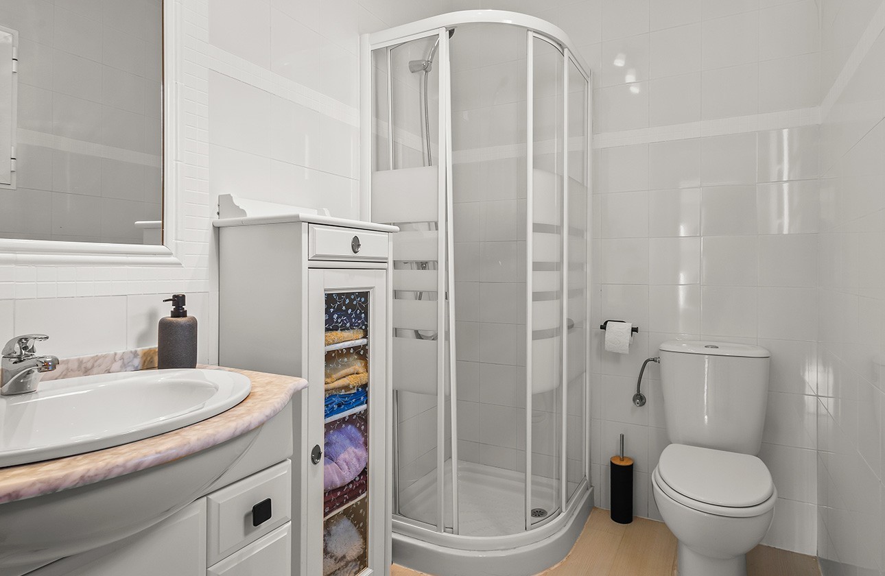 Resale - Villa / Semi-detached - Torre de La Horadada - Pueblo Latino