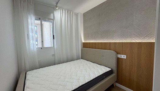 Resale - Apartment - Orihuela Costa - Punta Prima