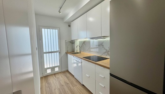 Resale - Apartment - Orihuela Costa - Punta Prima