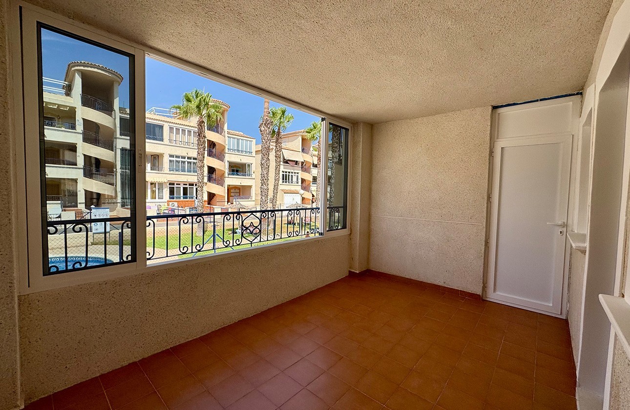 Resale - Apartment - Orihuela Costa - Punta Prima