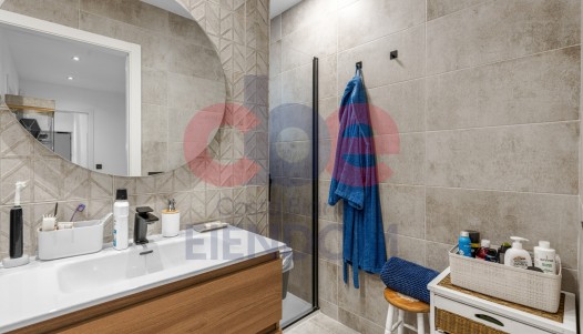 Resale - Villa - San Vicente del Raspeig