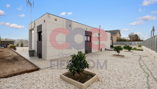 Resale - Villa - San Vicente del Raspeig