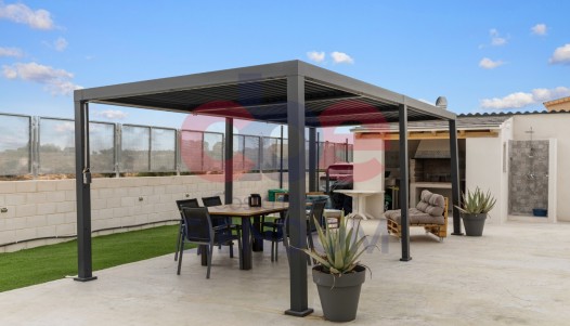 Resale - Villa - San Vicente del Raspeig