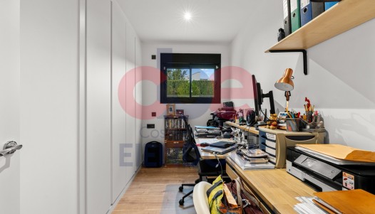 Resale - Villa - San Vicente del Raspeig