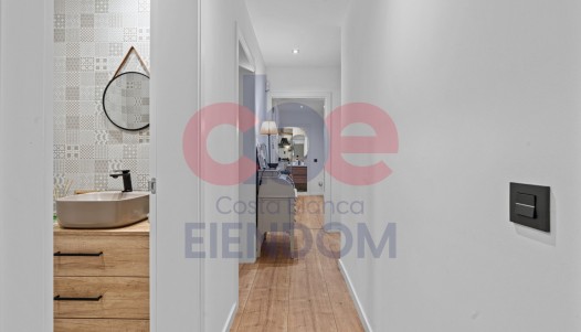 Resale - Villa - San Vicente del Raspeig