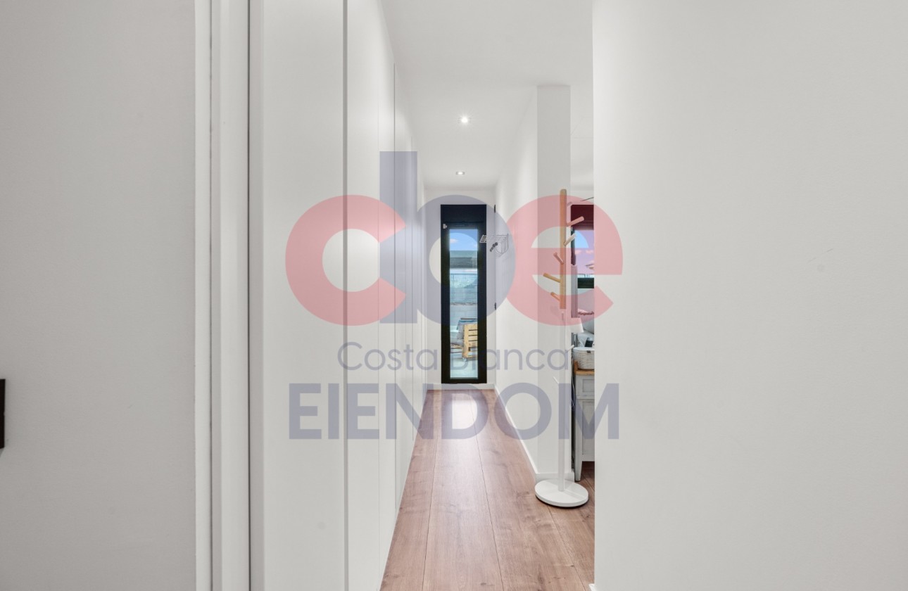 Resale - Villa - San Vicente del Raspeig