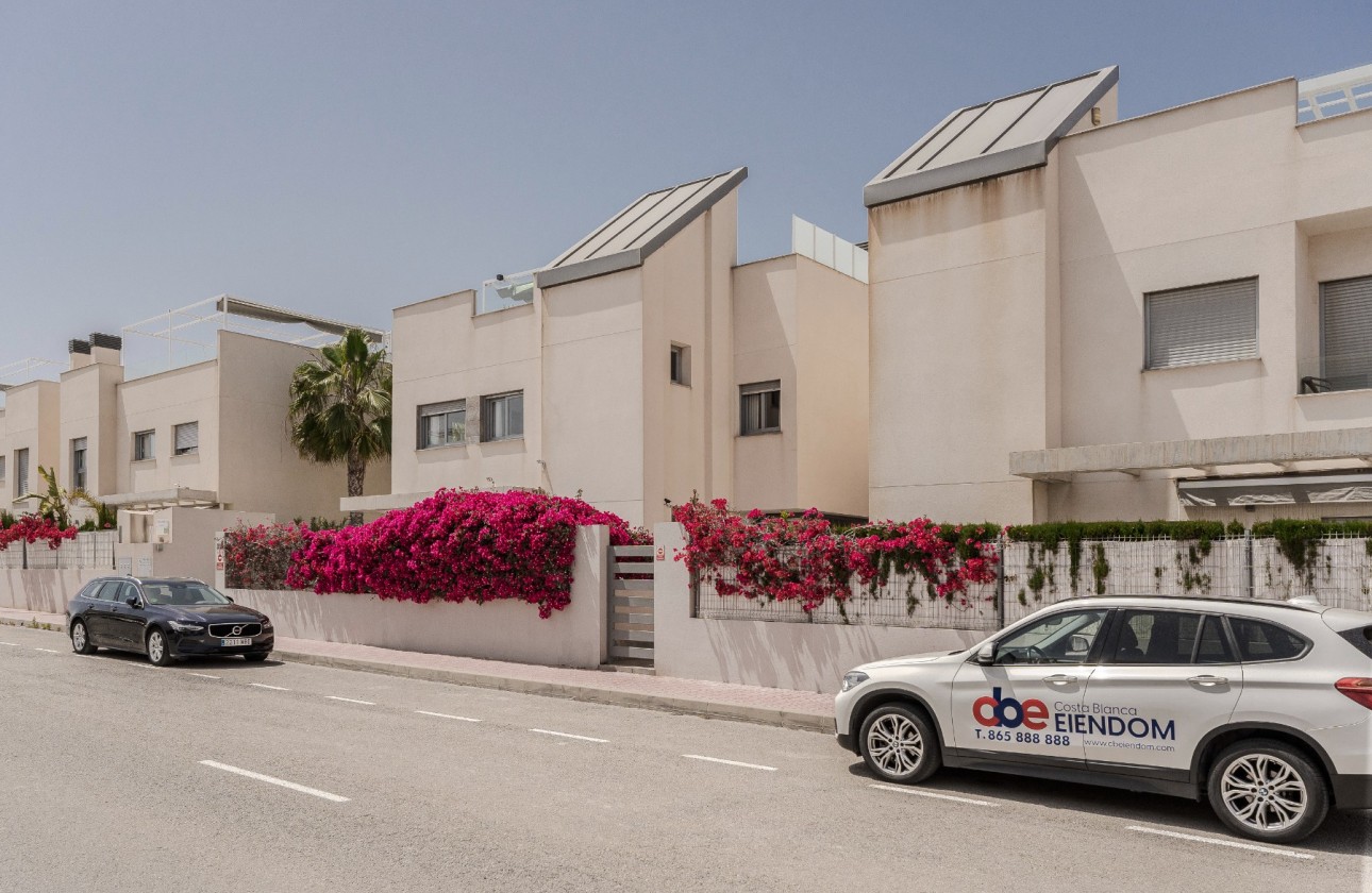 Segunda mano - Chalet independiente  - La Veleta