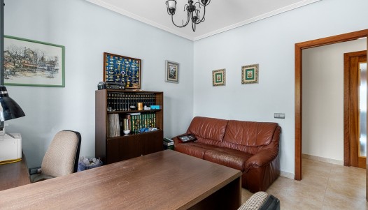 Resale - Villa - Alicante - Rebolledo