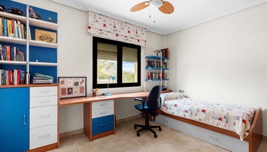 Resale - Villa - Alicante - Rebolledo