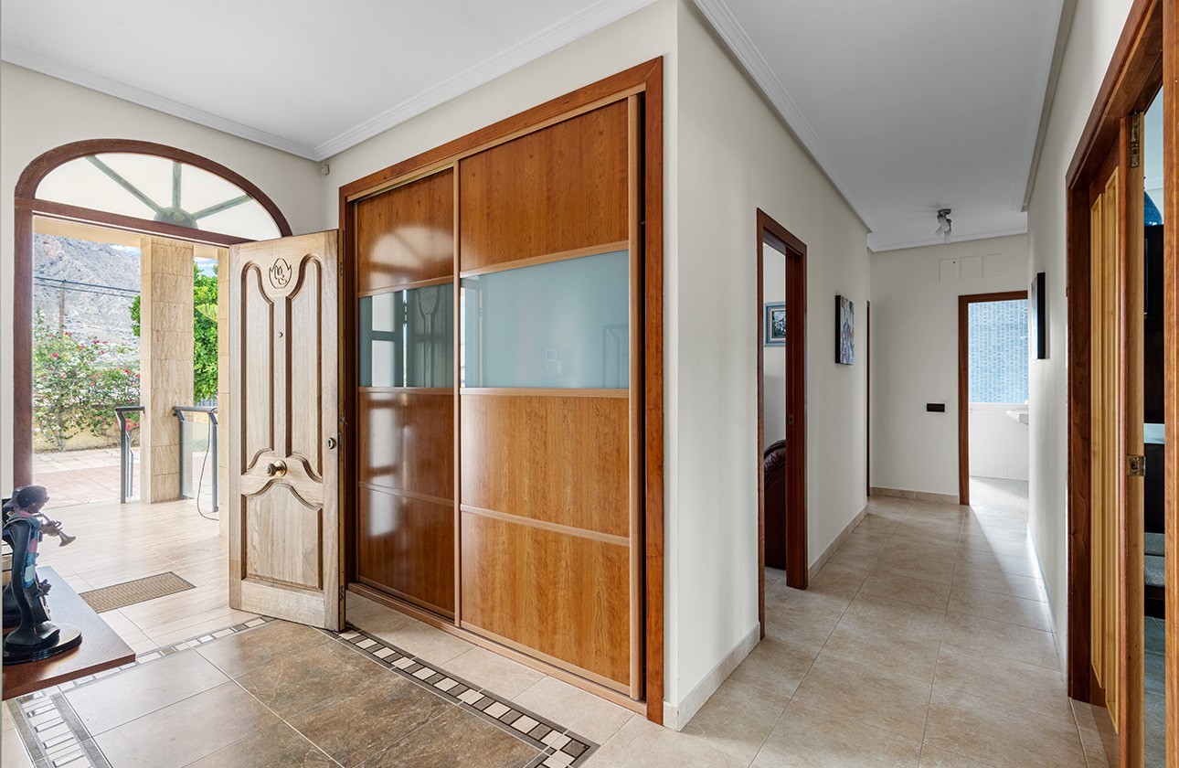 Resale - Villa - Alicante - Rebolledo