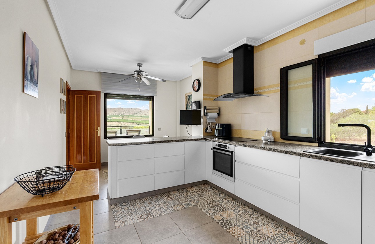 Resale - Villa - Alicante - Rebolledo