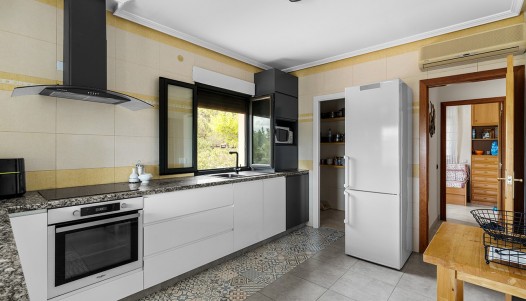 Resale - Villa - Alicante - Rebolledo