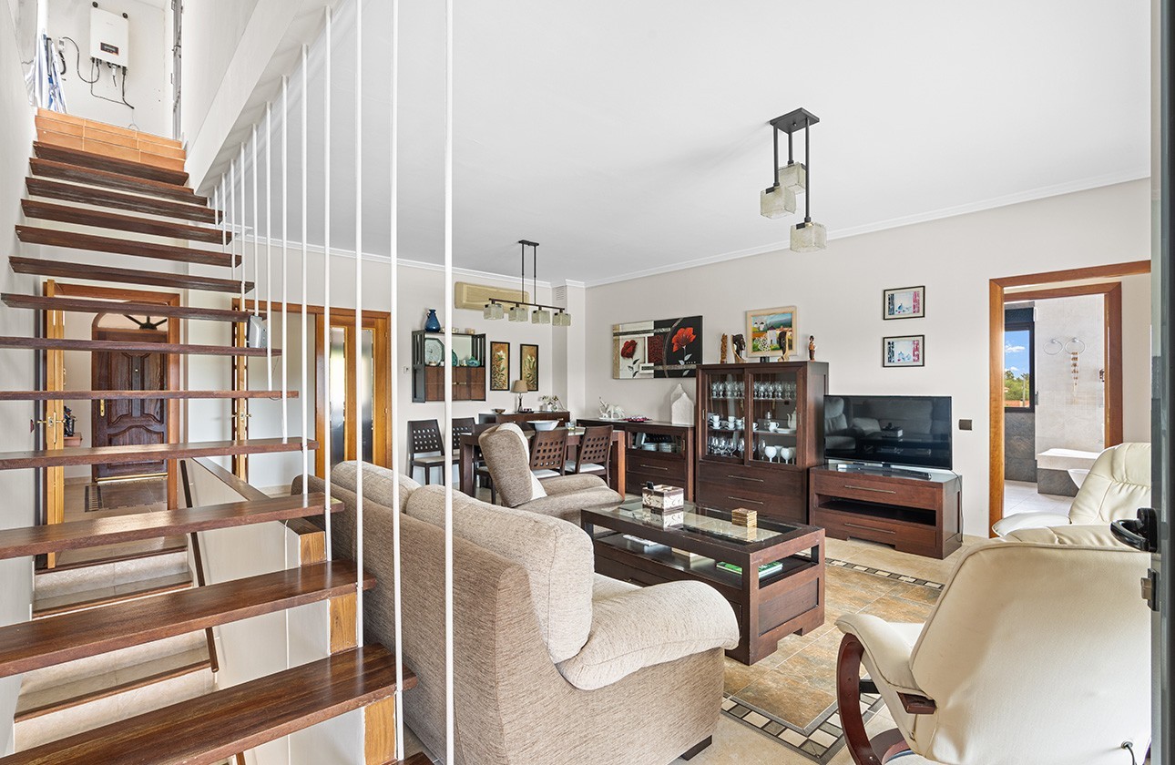 Resale - Villa - Alicante - Rebolledo