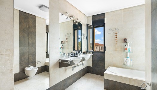 Resale - Villa - Alicante - Rebolledo