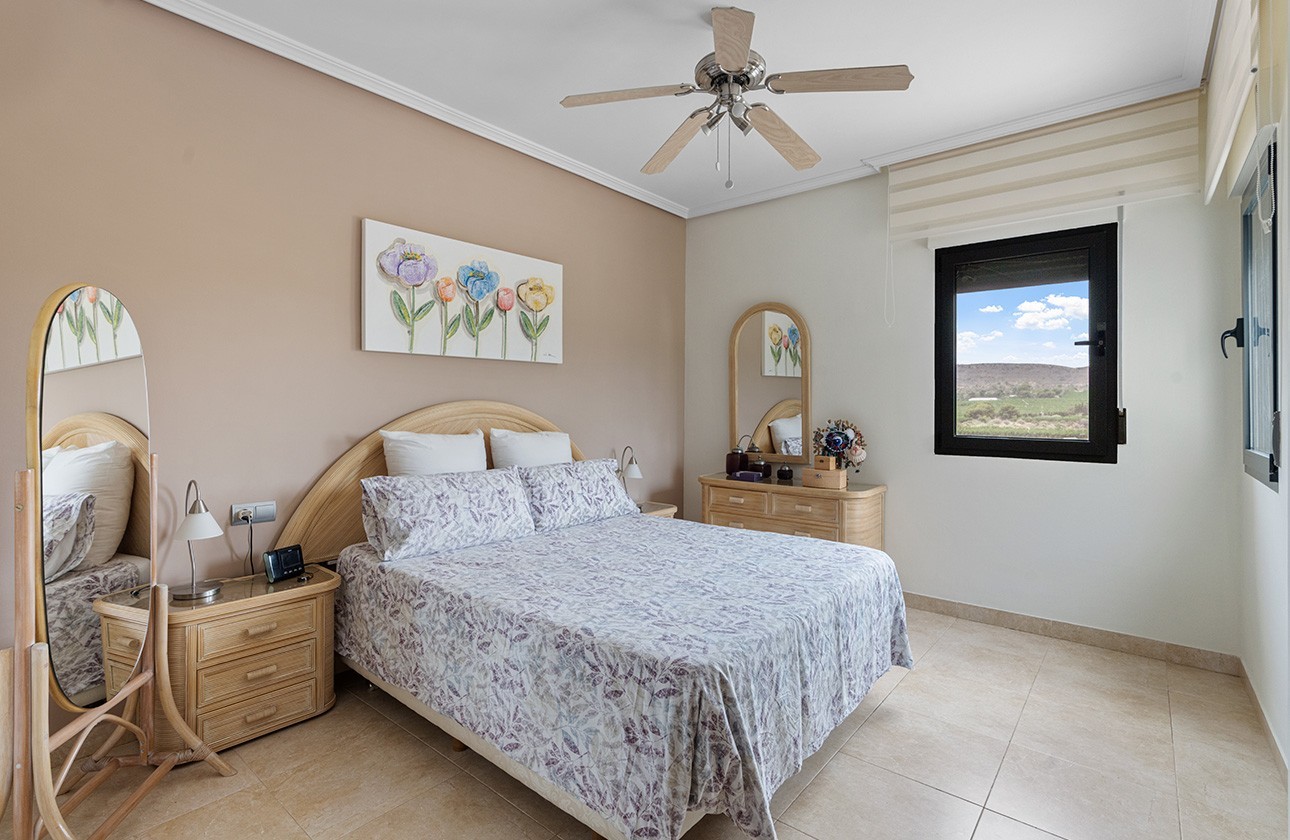 Resale - Villa - Alicante - Rebolledo