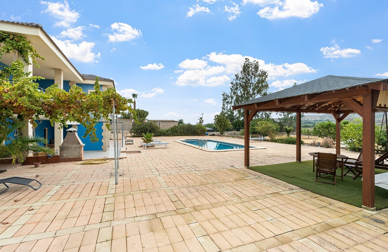 Resale - Villa - Alicante - Rebolledo