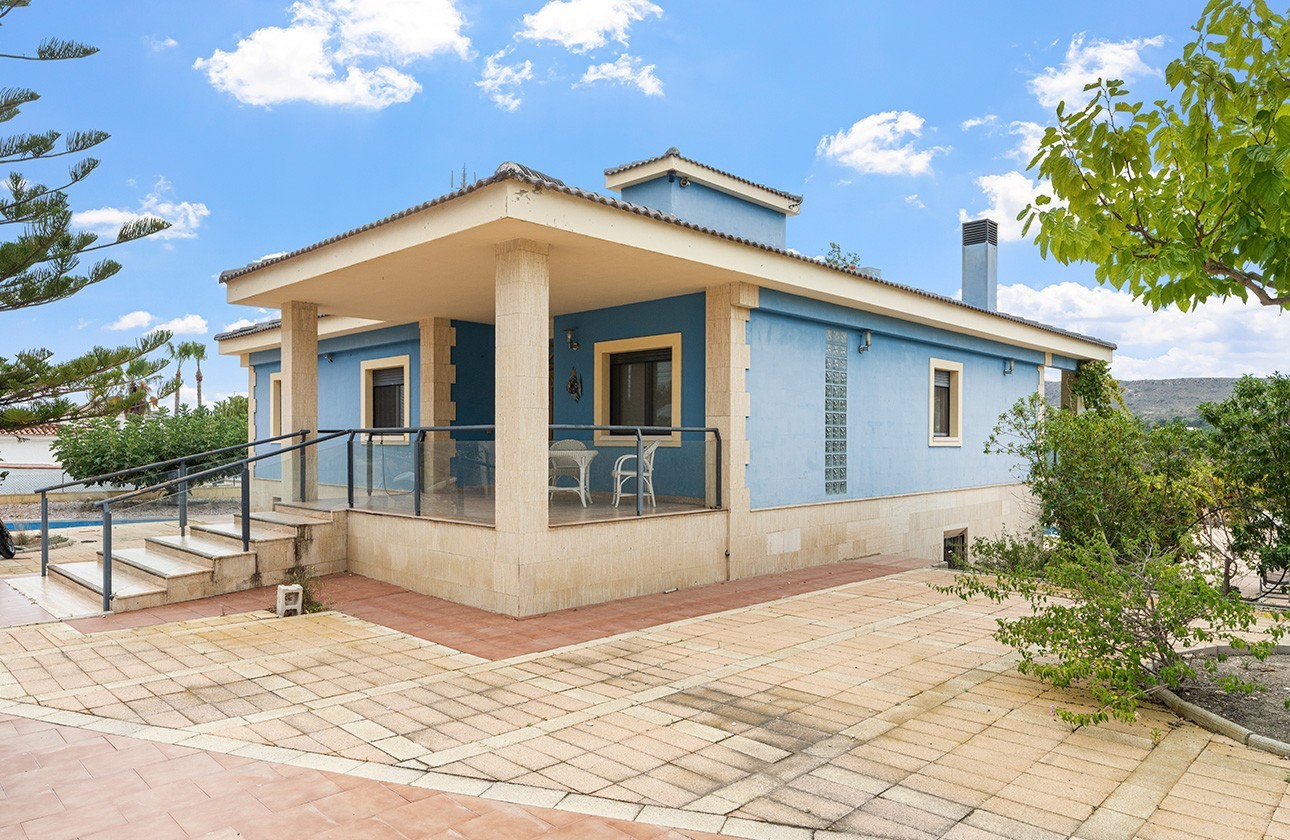 Resale - Villa - Alicante - Rebolledo