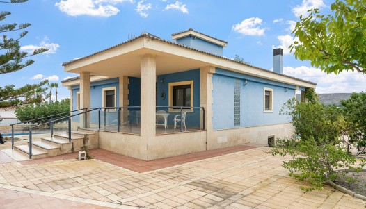 Resale - Villa - Alicante - Rebolledo