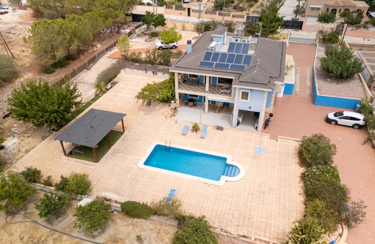 Resale - Villa - Alicante - Rebolledo