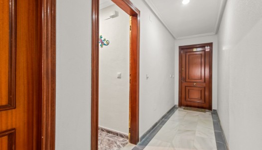 Resale - Apartment - Torrevieja - Playa del Cura