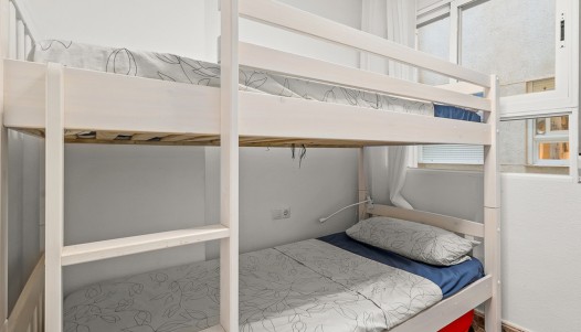 Resale - Apartment - Torrevieja - Playa del Cura