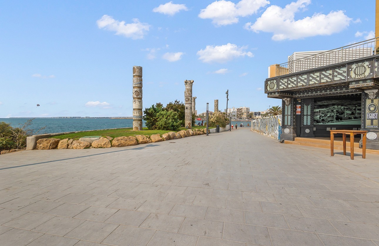 Resale - Apartment - Torrevieja - Playa del Cura