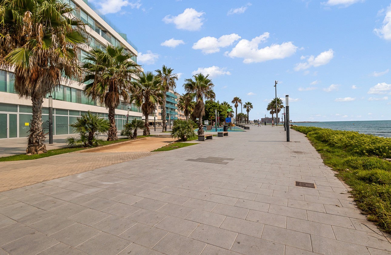Resale - Apartment - Torrevieja - Playa del Cura