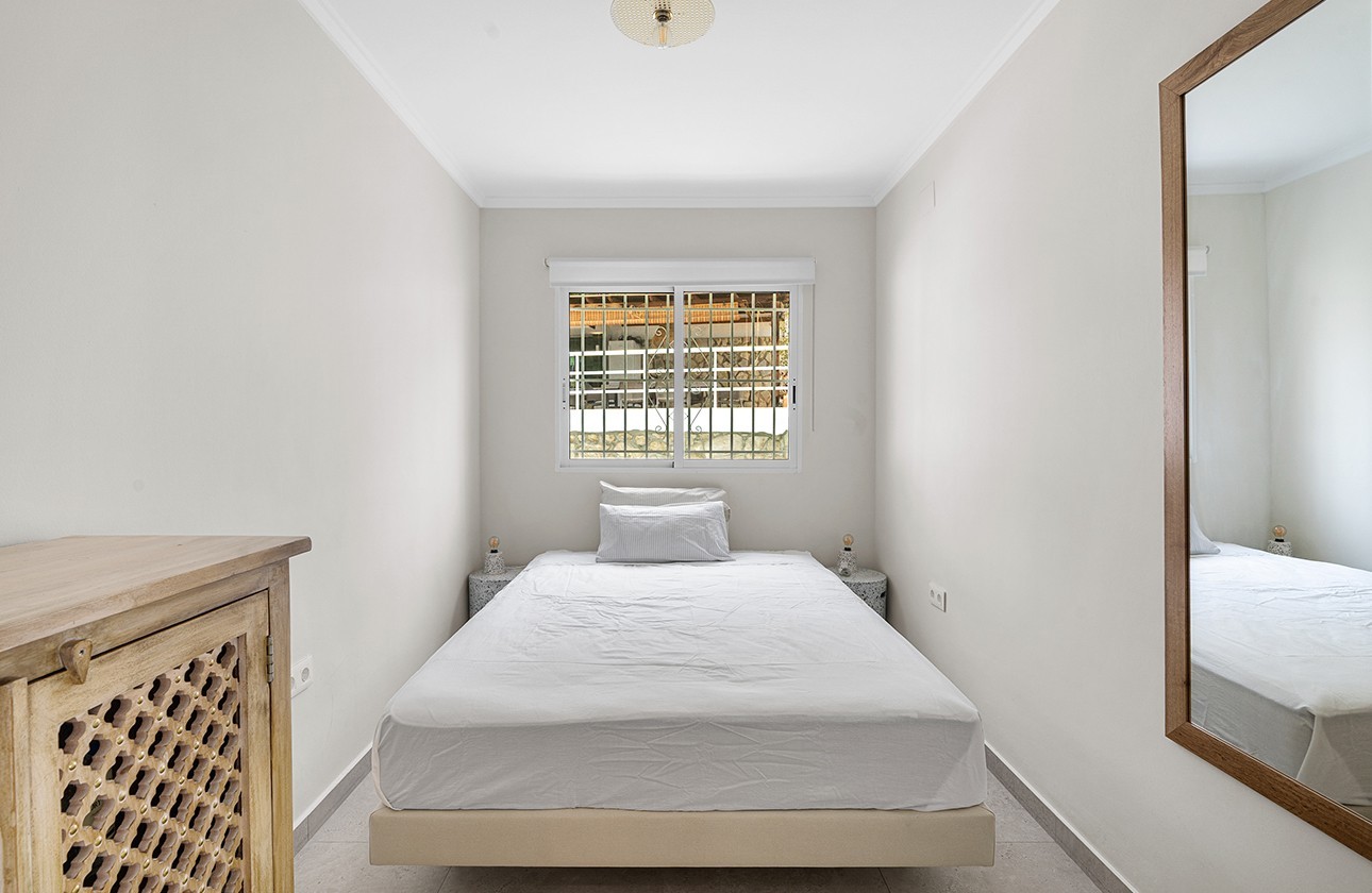 Resale - Villa - Cabo de las Huertas - Cala Cantalar