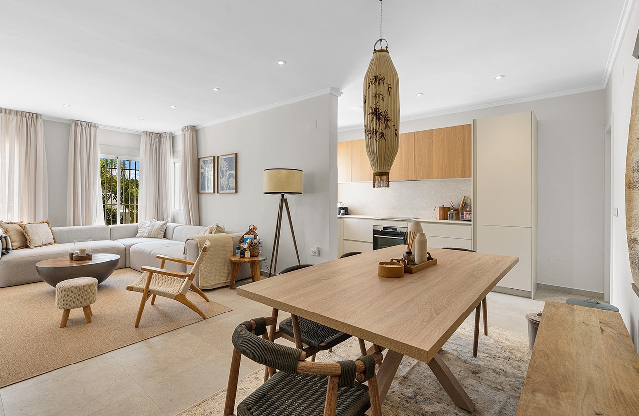 Resale - Villa - Cabo de las Huertas - Cala Cantalar