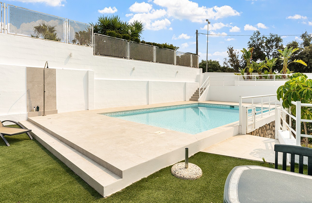 Resale - Villa - Cabo de las Huertas - Cala Cantalar