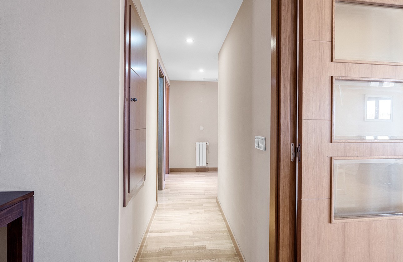 Location longue durée - Apartment - Alicante - Benalúa