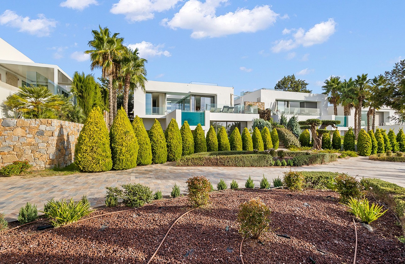 Segunda mano - Chalet independiente  - Las Colinas Golf and Country Club