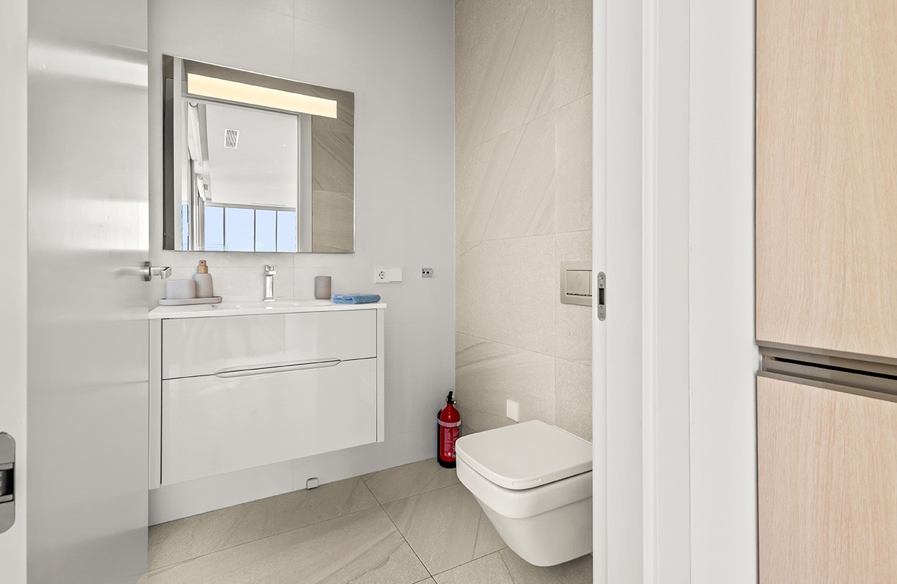 Segunda mano - Chalet independiente  - Las Colinas Golf and Country Club