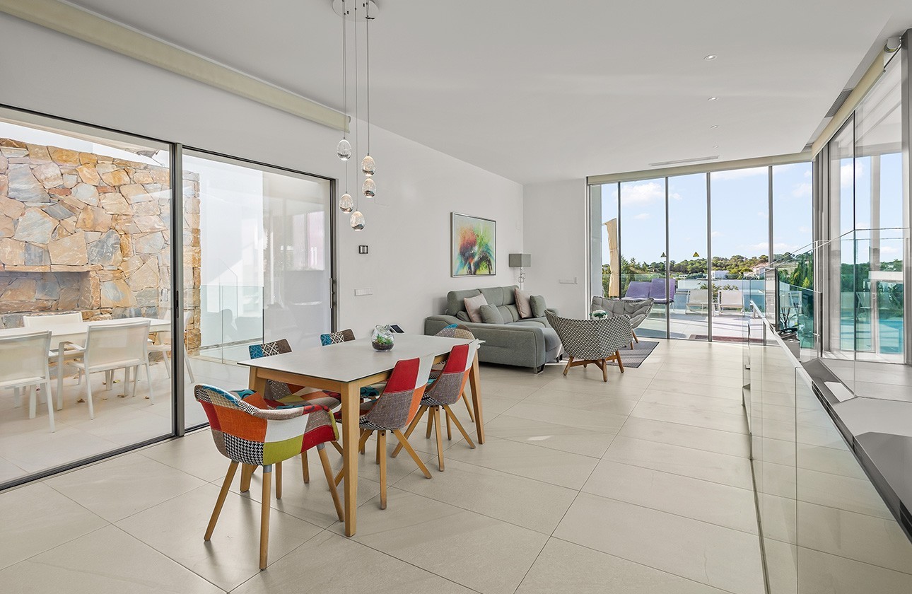 Segunda mano - Chalet independiente  - Las Colinas Golf and Country Club