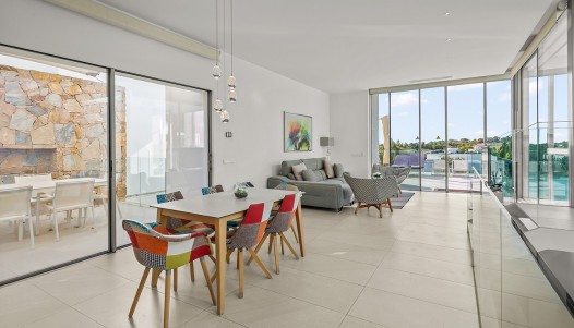 Segunda mano - Chalet independiente  - Las Colinas Golf and Country Club