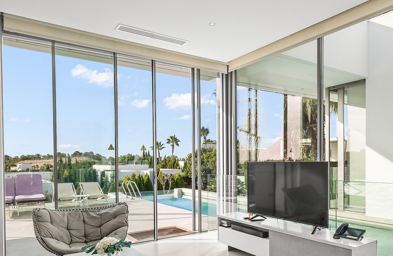 Segunda mano - Chalet independiente  - Las Colinas Golf and Country Club