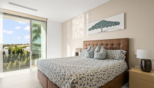 Segunda mano - Chalet independiente  - Las Colinas Golf and Country Club