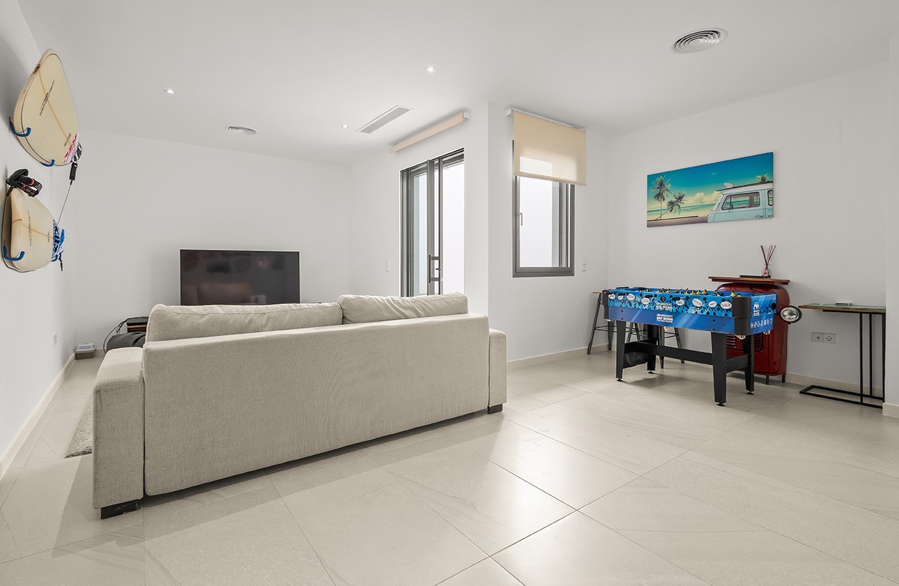 Segunda mano - Chalet independiente  - Las Colinas Golf and Country Club