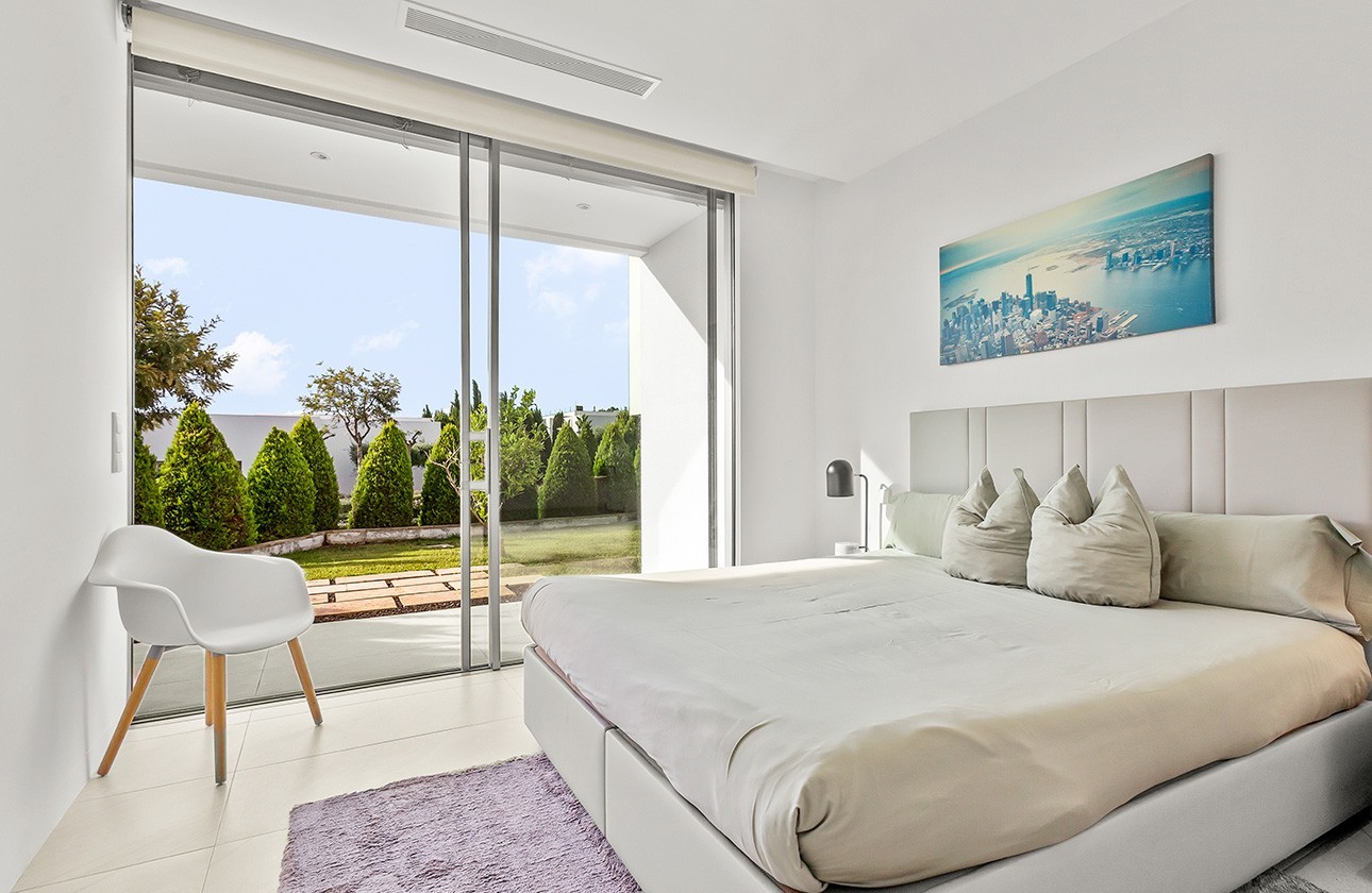 Segunda mano - Chalet independiente  - Las Colinas Golf and Country Club