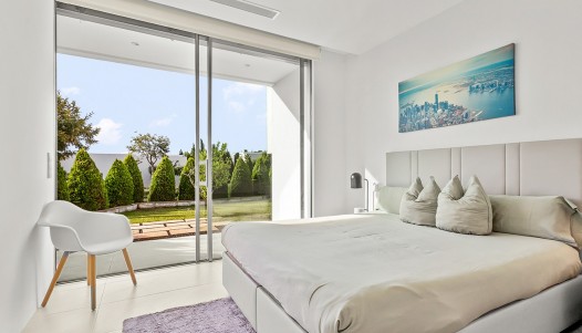 Segunda mano - Chalet independiente  - Las Colinas Golf and Country Club