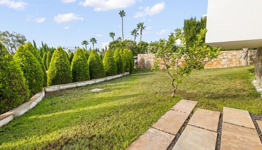 Segunda mano - Chalet independiente  - Las Colinas Golf and Country Club