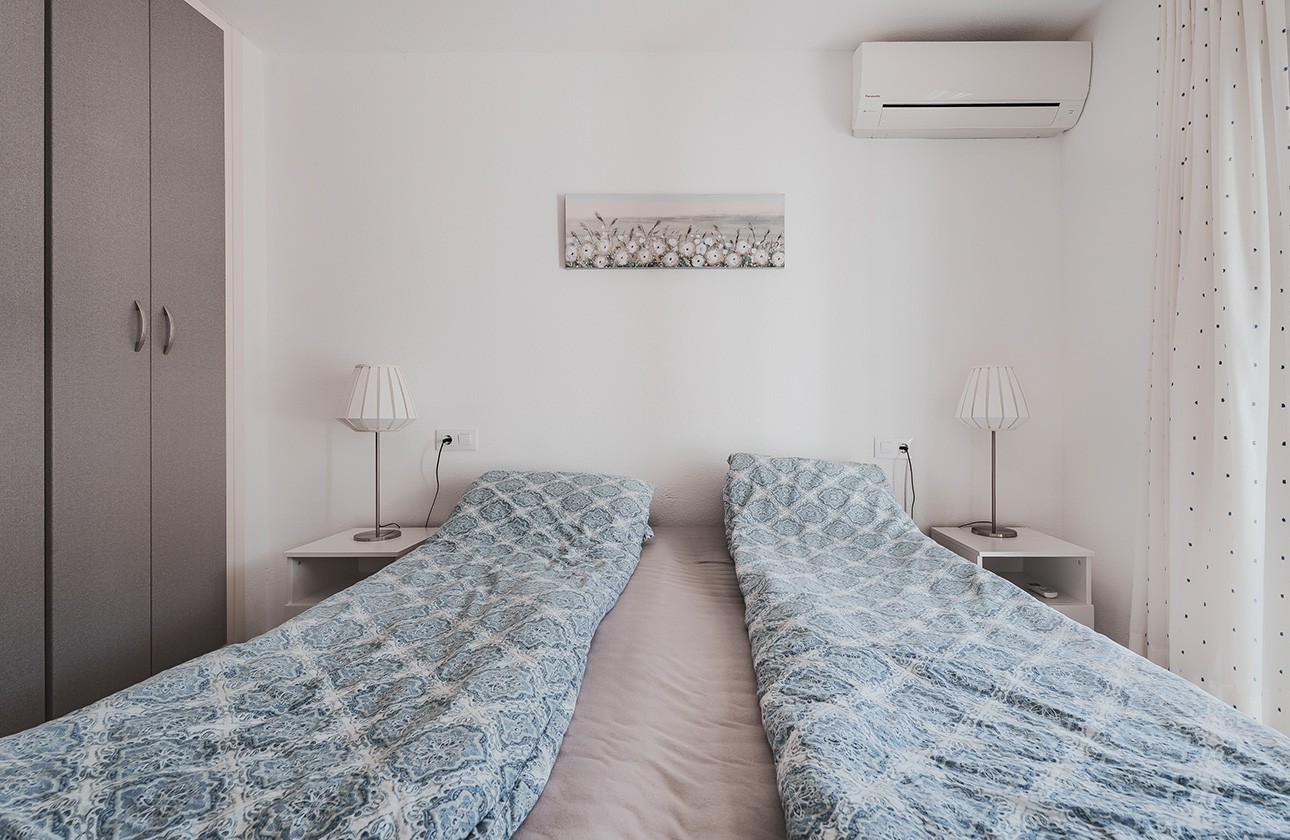 Resale - Duplex - Villamartin - Res. Las Filipinas