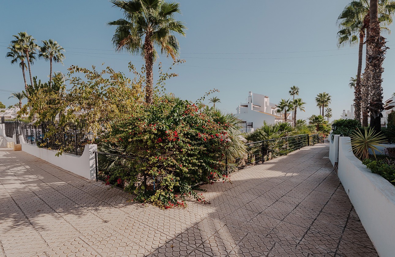 Resale - Duplex - Villamartin - Res. Las Filipinas