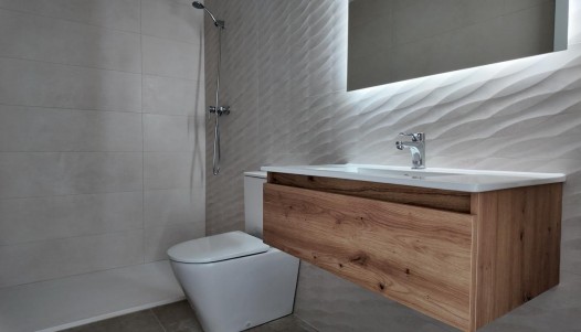 Resale - Villa - Alicante - Vistahermosa