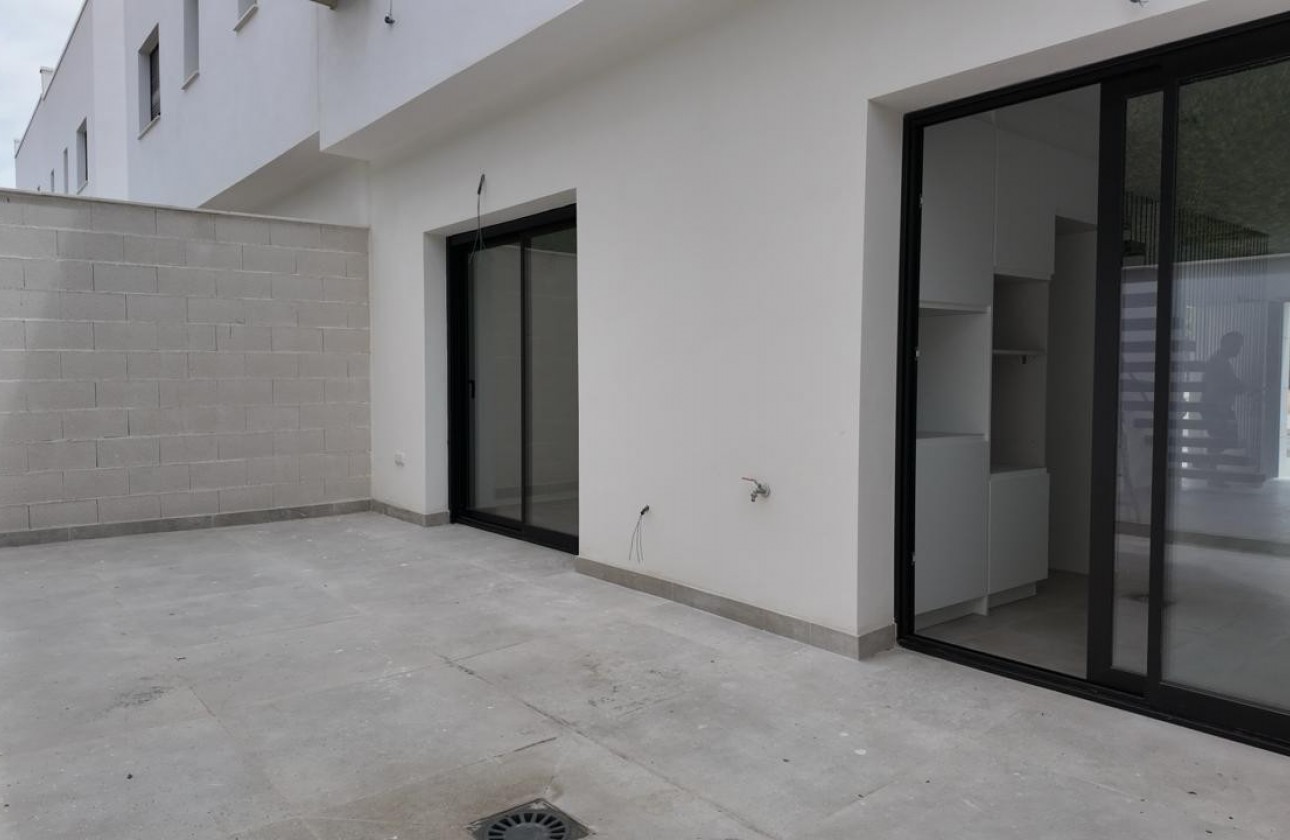 Resale - Villa - Alicante - Vistahermosa
