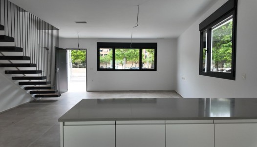 Resale - Villa - Alicante - Vistahermosa