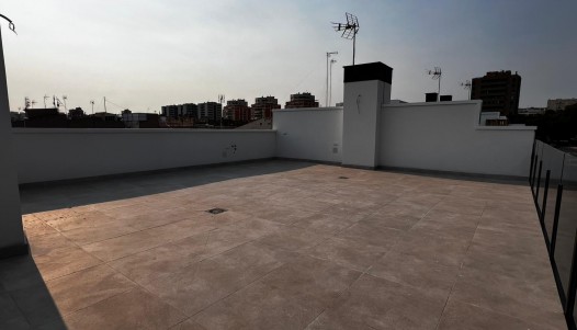 Resale - Villa - Alicante - Vistahermosa