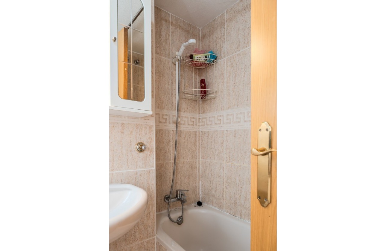 Resale - Apartment - La Manga del Mar Menor - Urb. El Ancora